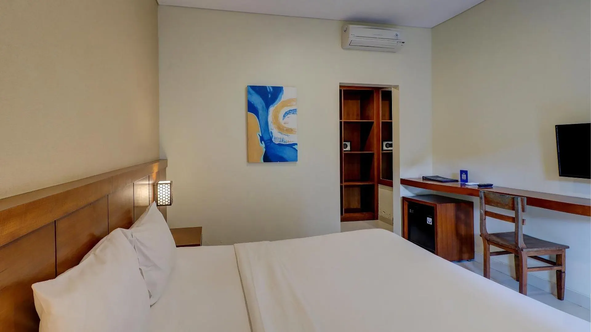 Oyo Life 92852 Singgah Hotel Legian Seminyak
