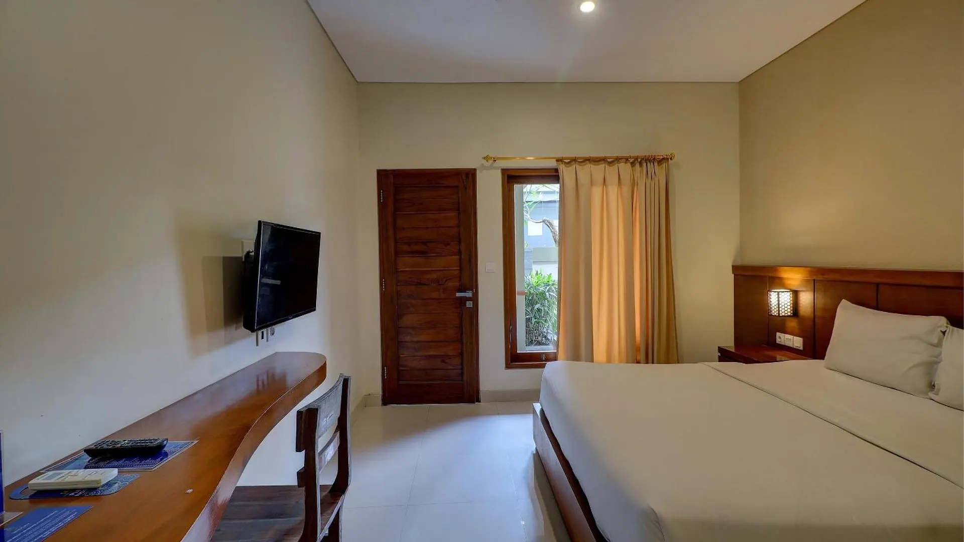 Oyo Life 92852 Singgah Hotel Legian Seminyak  2*, Seminyak (Bali) Indonesia
