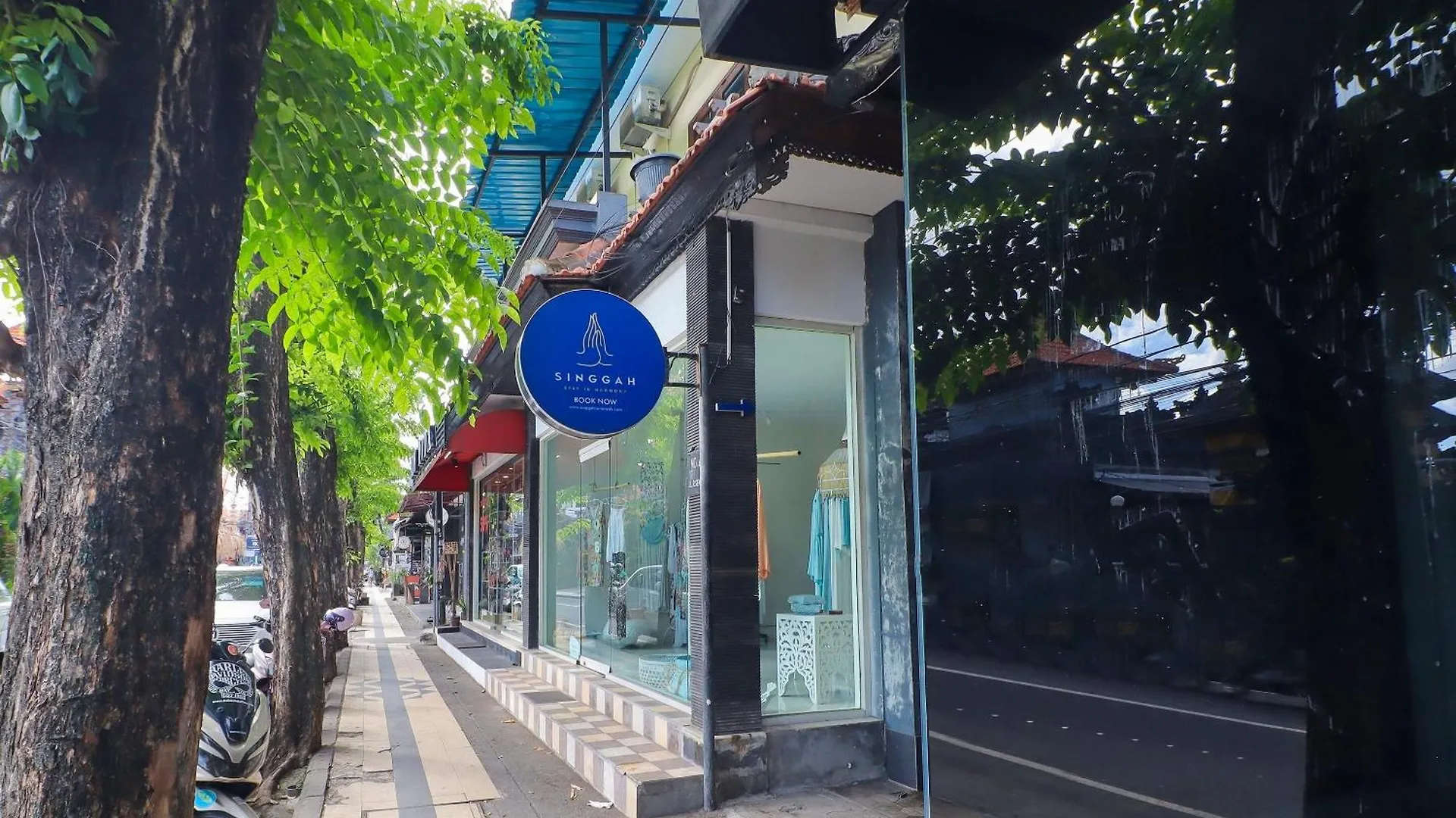 Oyo Life 92852 Singgah Hotel Legian Seminyak